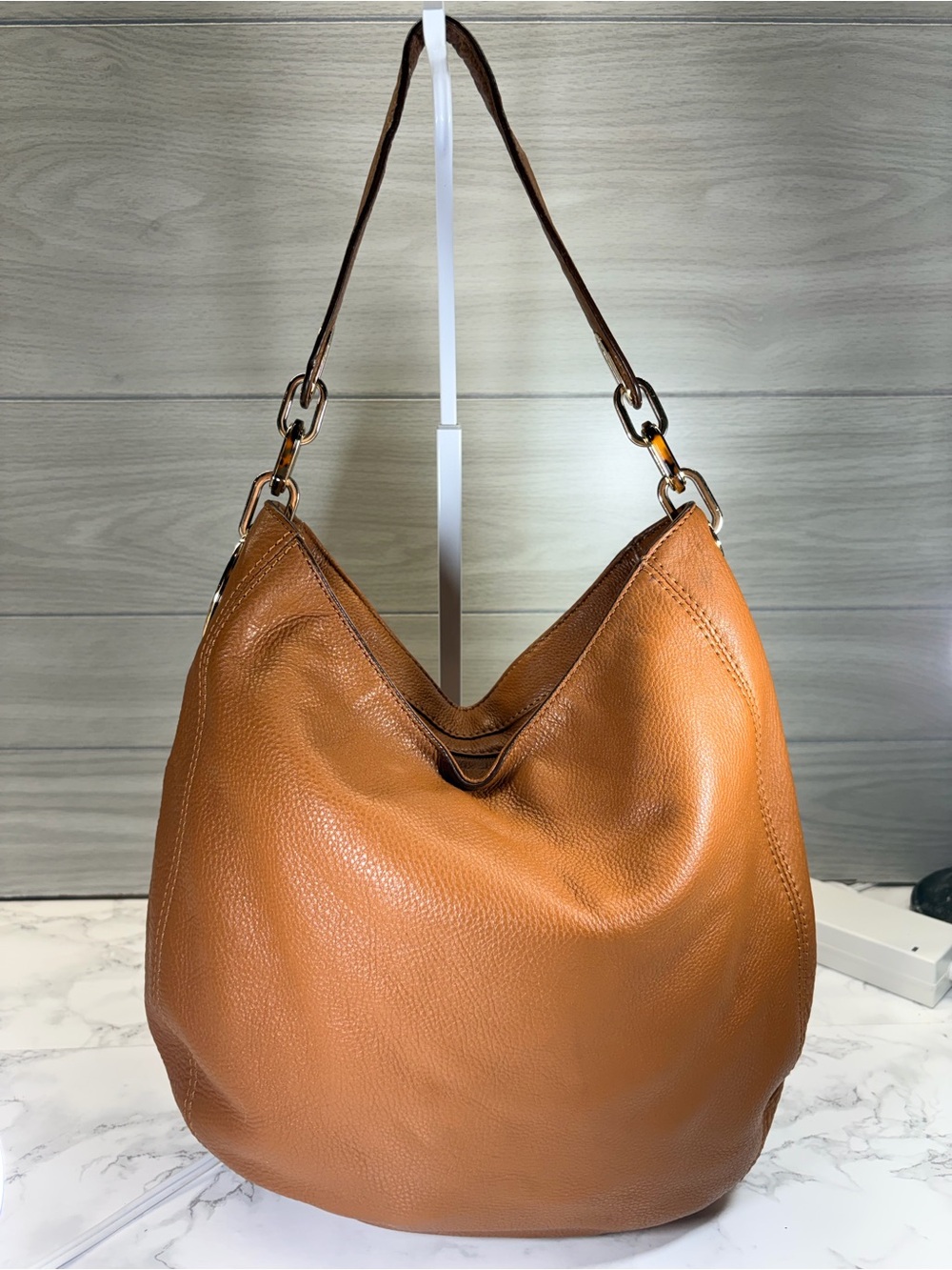 Michael Kors Cognac Pebbled Leather Hobo with Gold Hardware - Picture 2 of 8